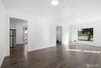 713 N Main Avenue , Ridgefield, WA 98642 - Photo 12