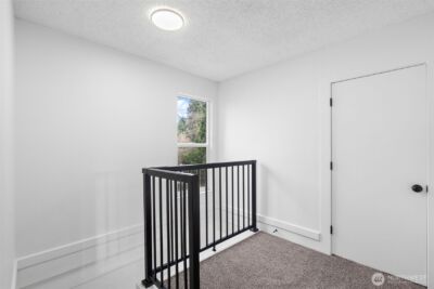 713 N Main Avenue , Ridgefield, WA 98642 - Photo 28