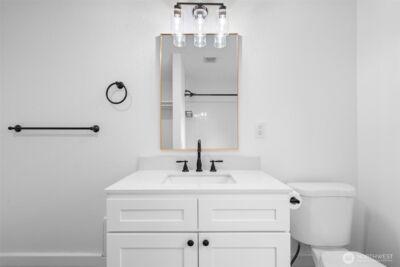 713 N Main Avenue , Ridgefield, WA 98642 - Photo 37