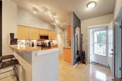 2009 196th Street SE #C-303, Bothell, WA 98012 - Photo 2