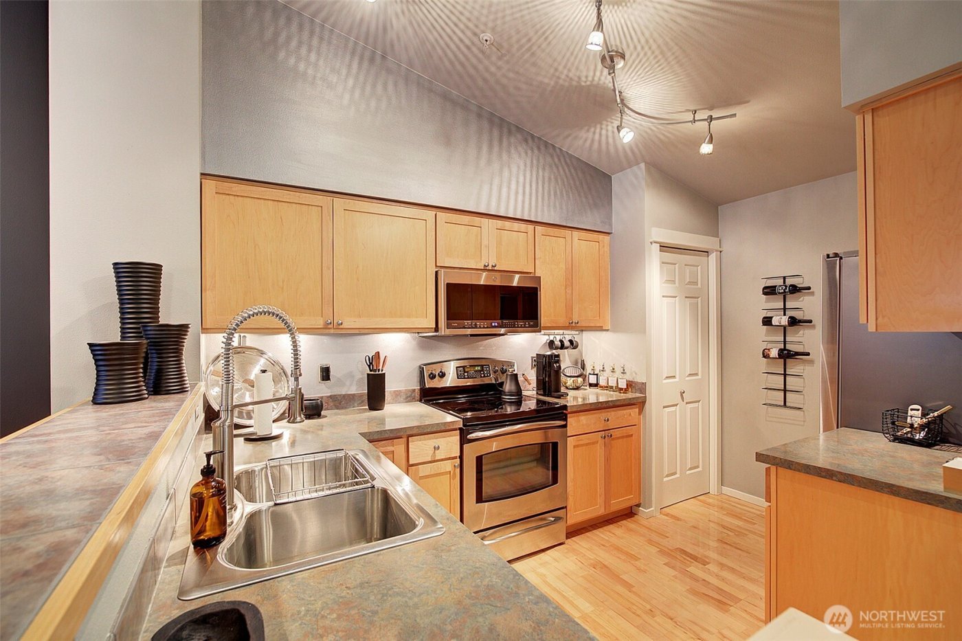 2009 196th Street SE #C-303, Bothell, WA 98012