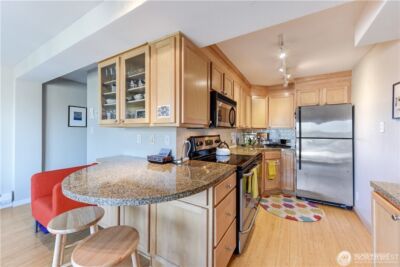 1525 Taylor Avenue N #407, Seattle, WA 98109 - Photo 4