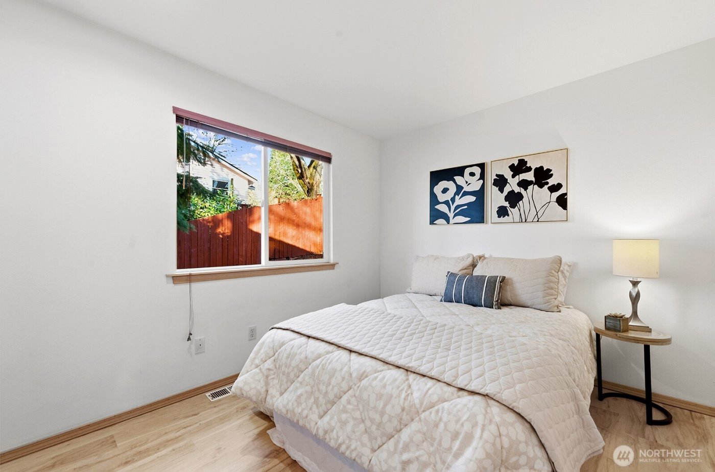 4846 B S Morgan Street , Seattle, WA 98118