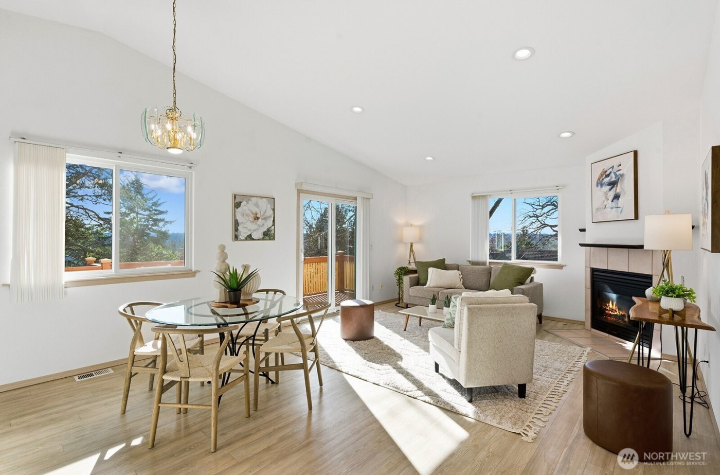 4846 B S Morgan Street , Seattle, WA 98118