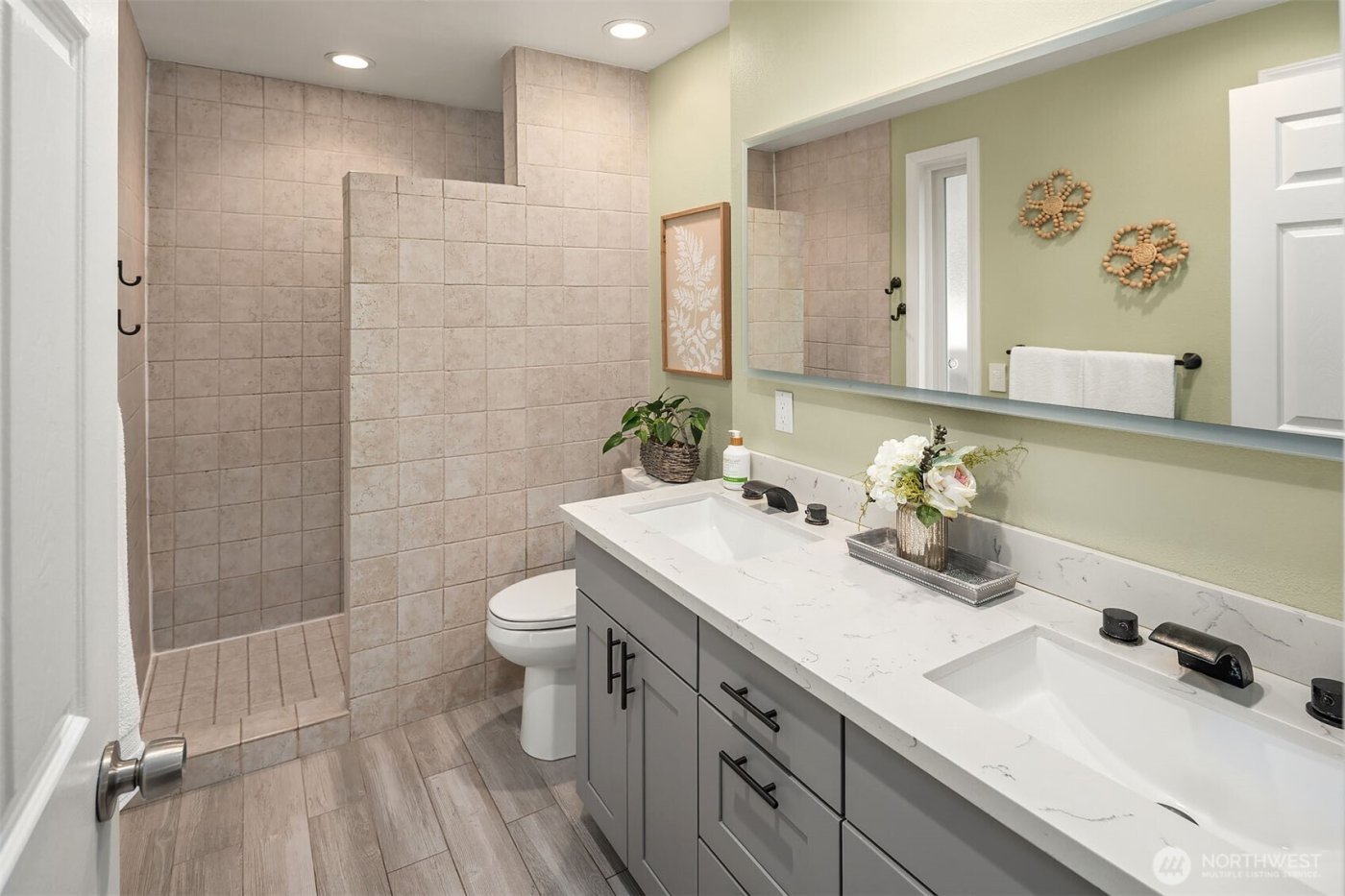 14404 146th Place SE, Renton, WA 98059