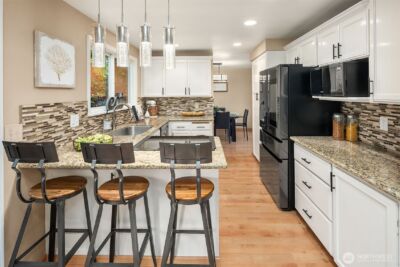 14404 146th Place SE, Renton, WA 98059 - Photo 8
