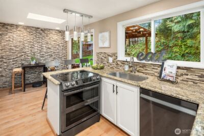 14404 146th Place SE, Renton, WA 98059 - Photo 9