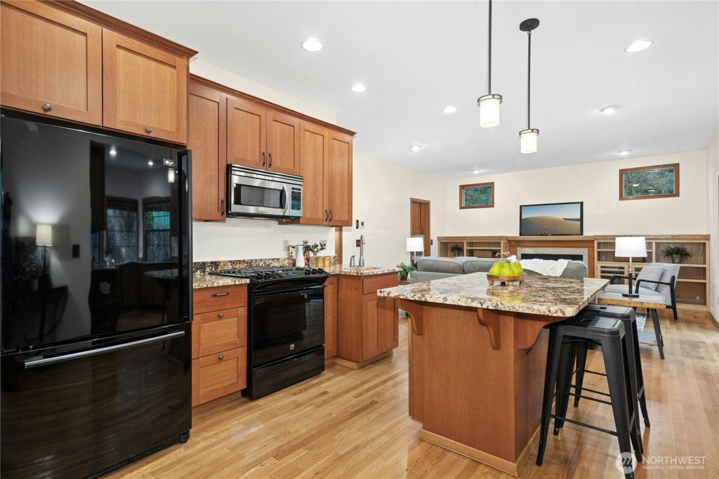 20613 SE 136th Street , Issaquah, WA 98027