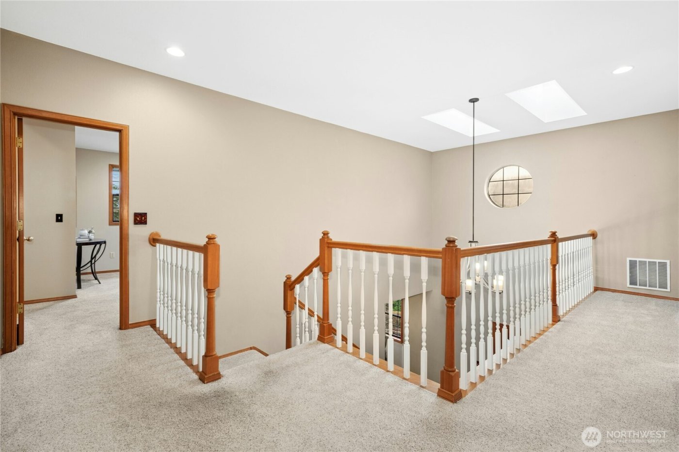 20613 SE 136th Street , Issaquah, WA 98027