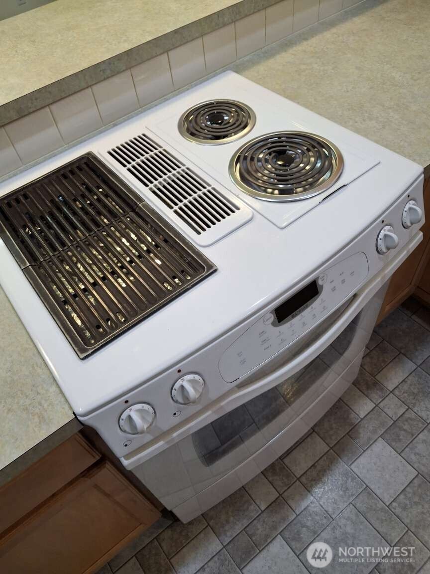 4538 NE 20th Way , Olympia, WA 98516