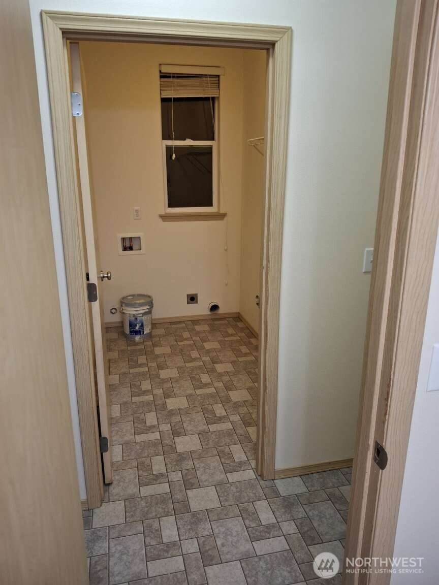 4538 NE 20th Way , Olympia, WA 98516