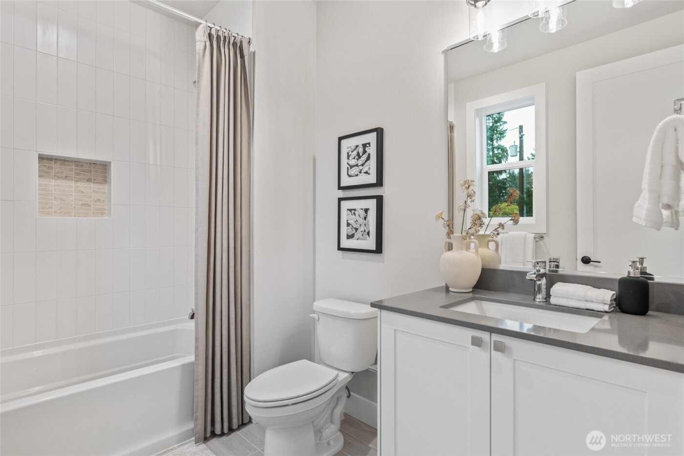 1606 146th Avenue SE, Bellevue, WA 98007