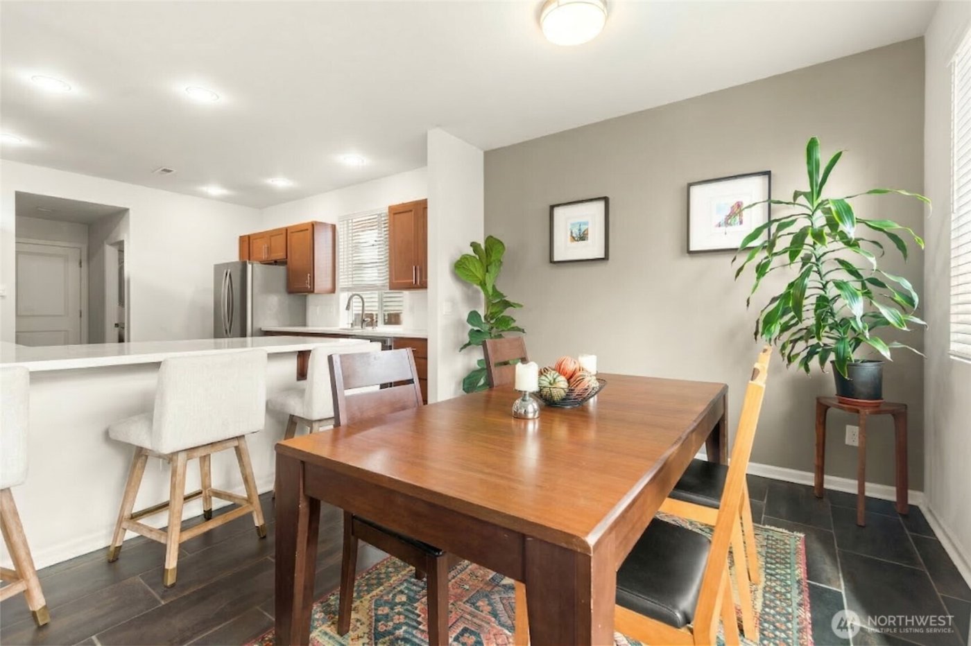 27366 215th Place SE, Maple Valley, WA 98038