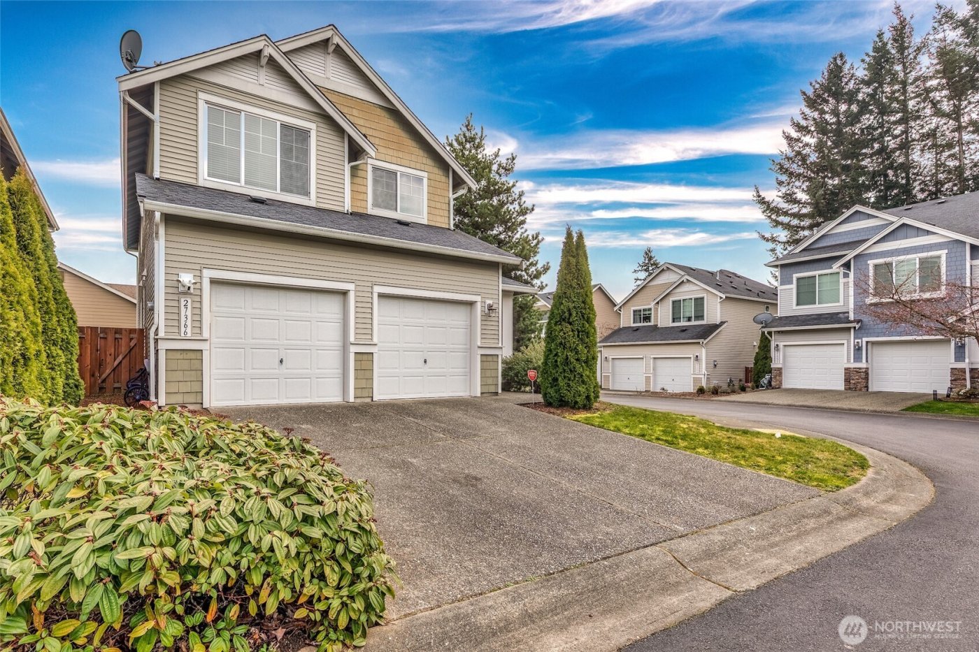 27366 215th Place SE, Maple Valley, WA 98038