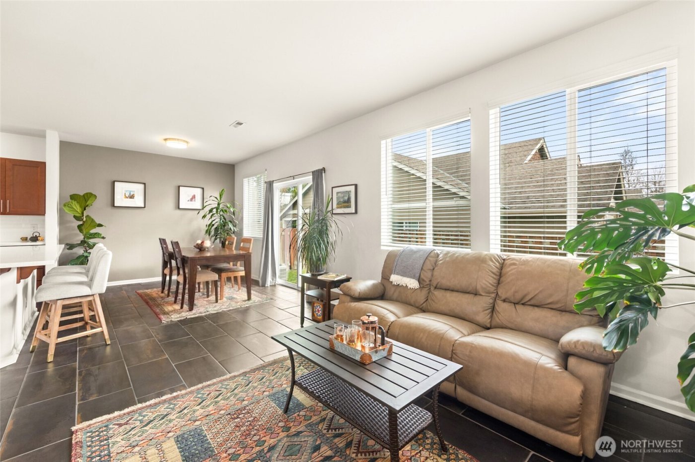 27366 215th Place SE, Maple Valley, WA 98038