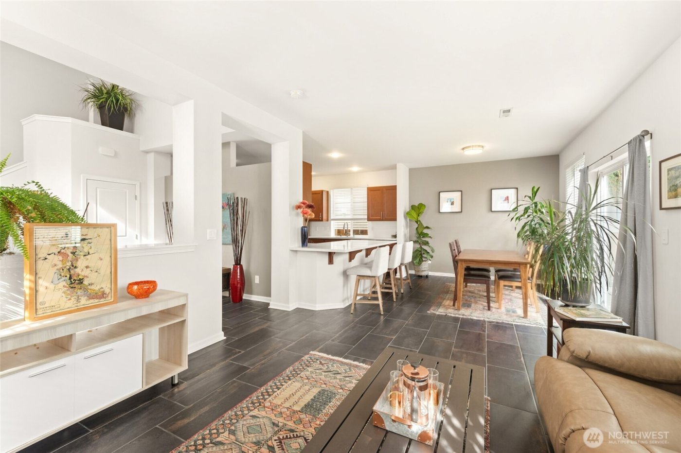 27366 215th Place SE, Maple Valley, WA 98038