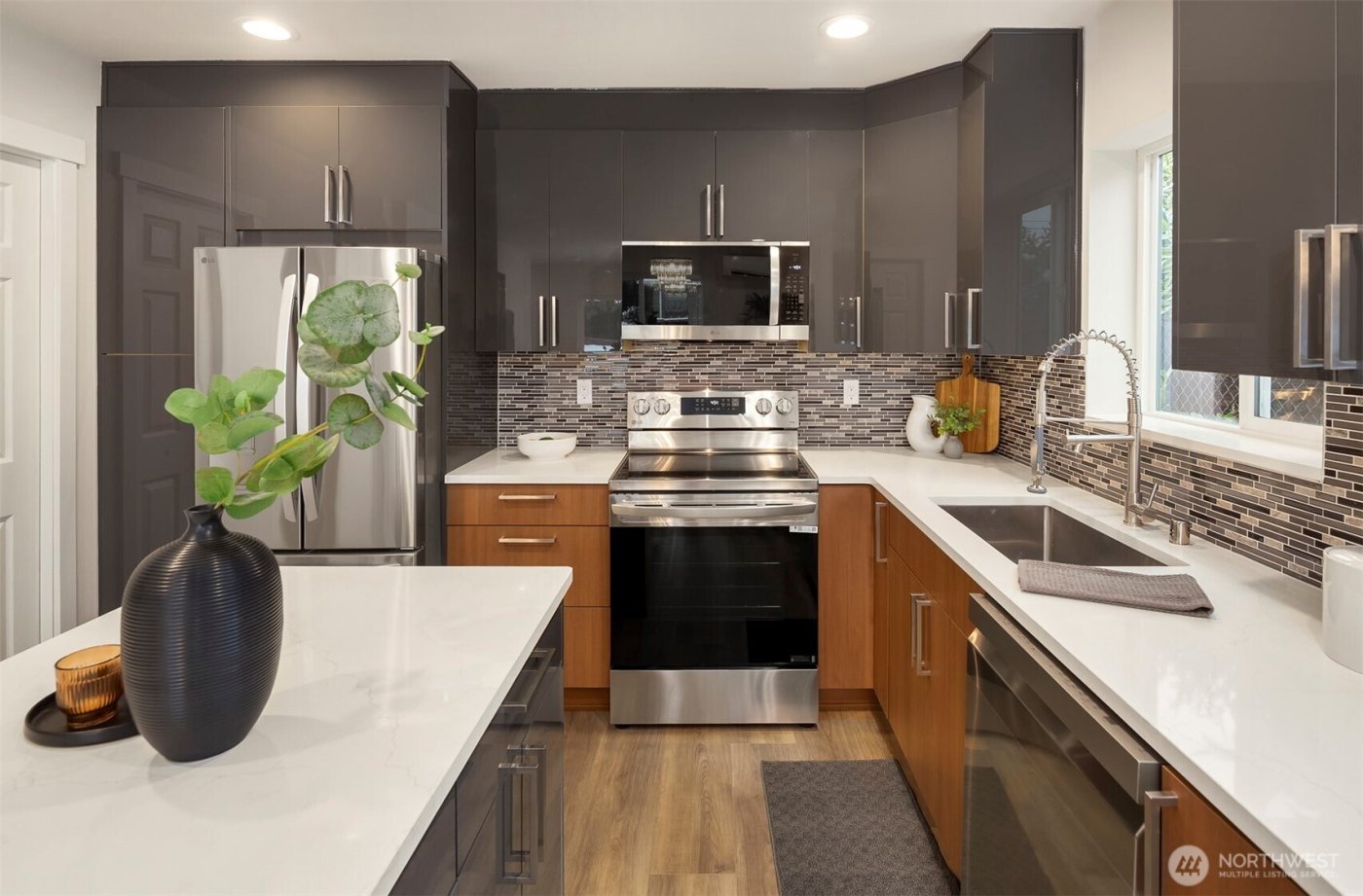 4814 14th Avenue S, Seattle, WA 98108