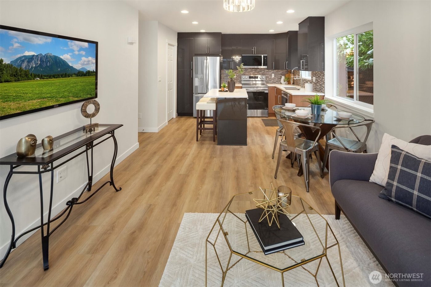 4814 14th Avenue S, Seattle, WA 98108