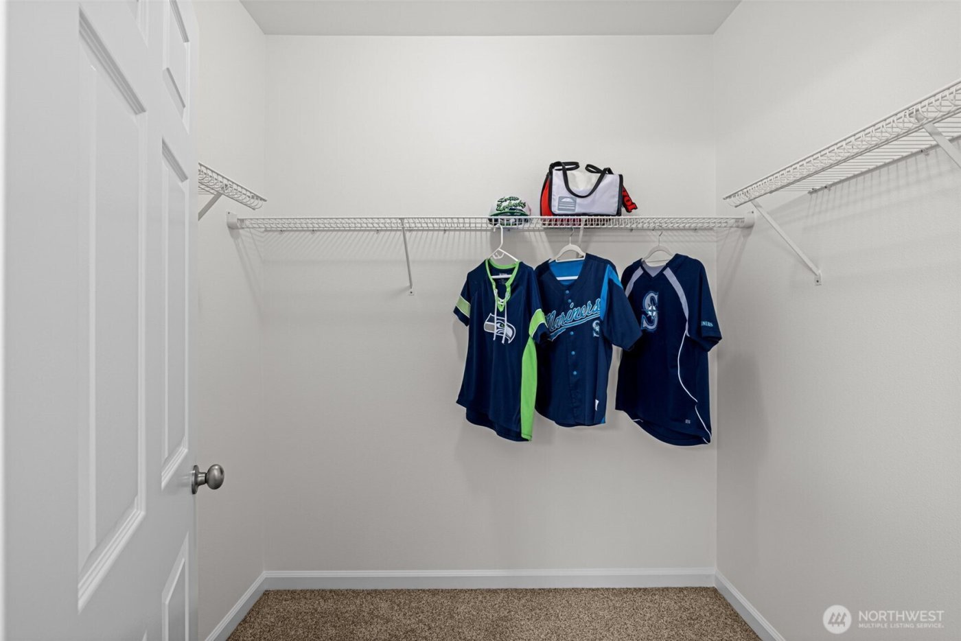 404 228th Street SW #E101, Bothell, WA 98021