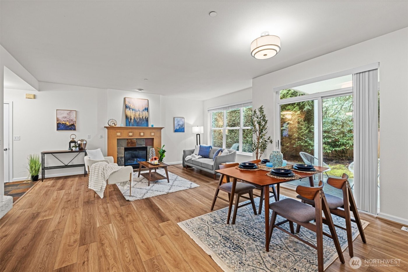 404 228th Street SW #E101, Bothell, WA 98021