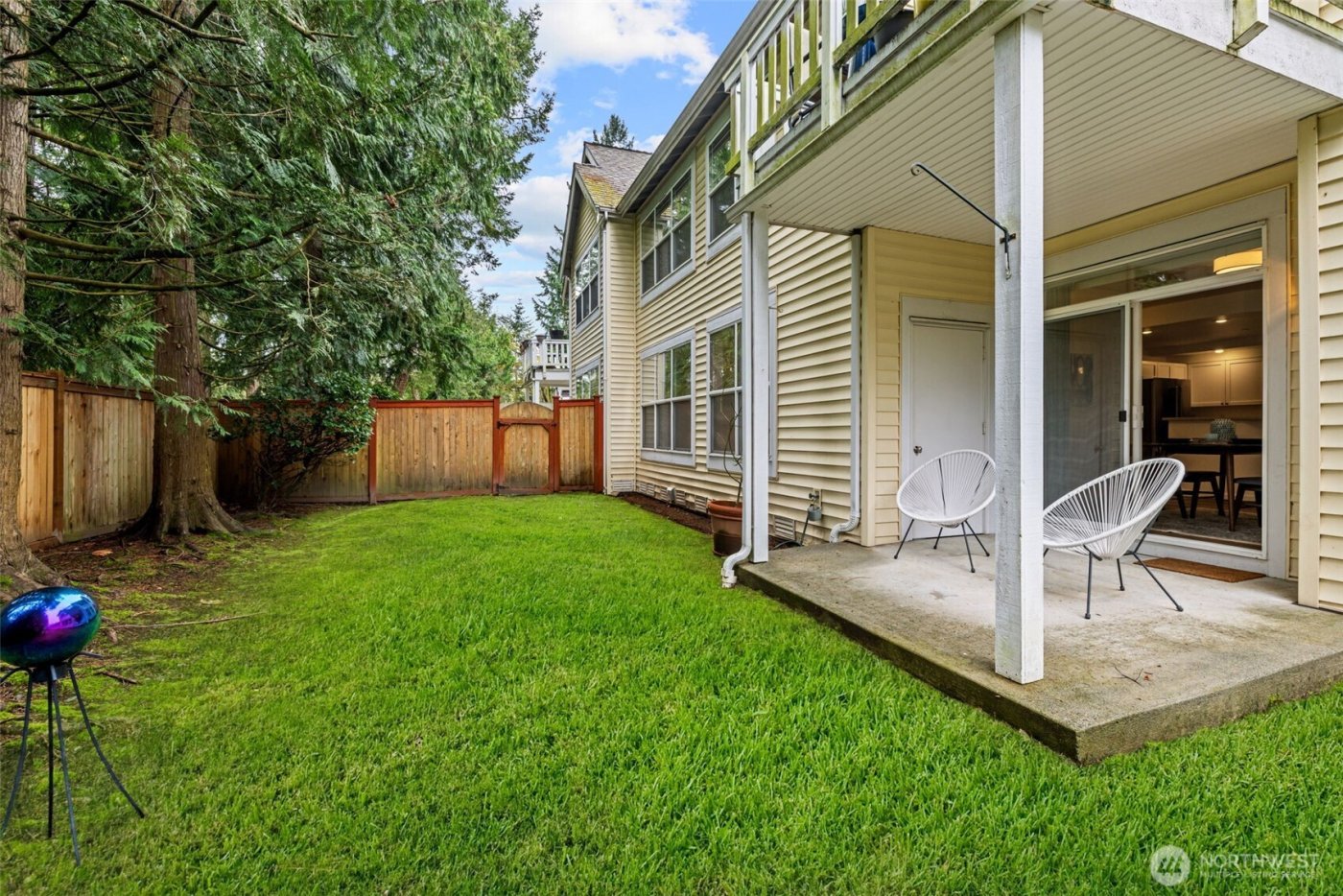 404 228th Street SW #E101, Bothell, WA 98021