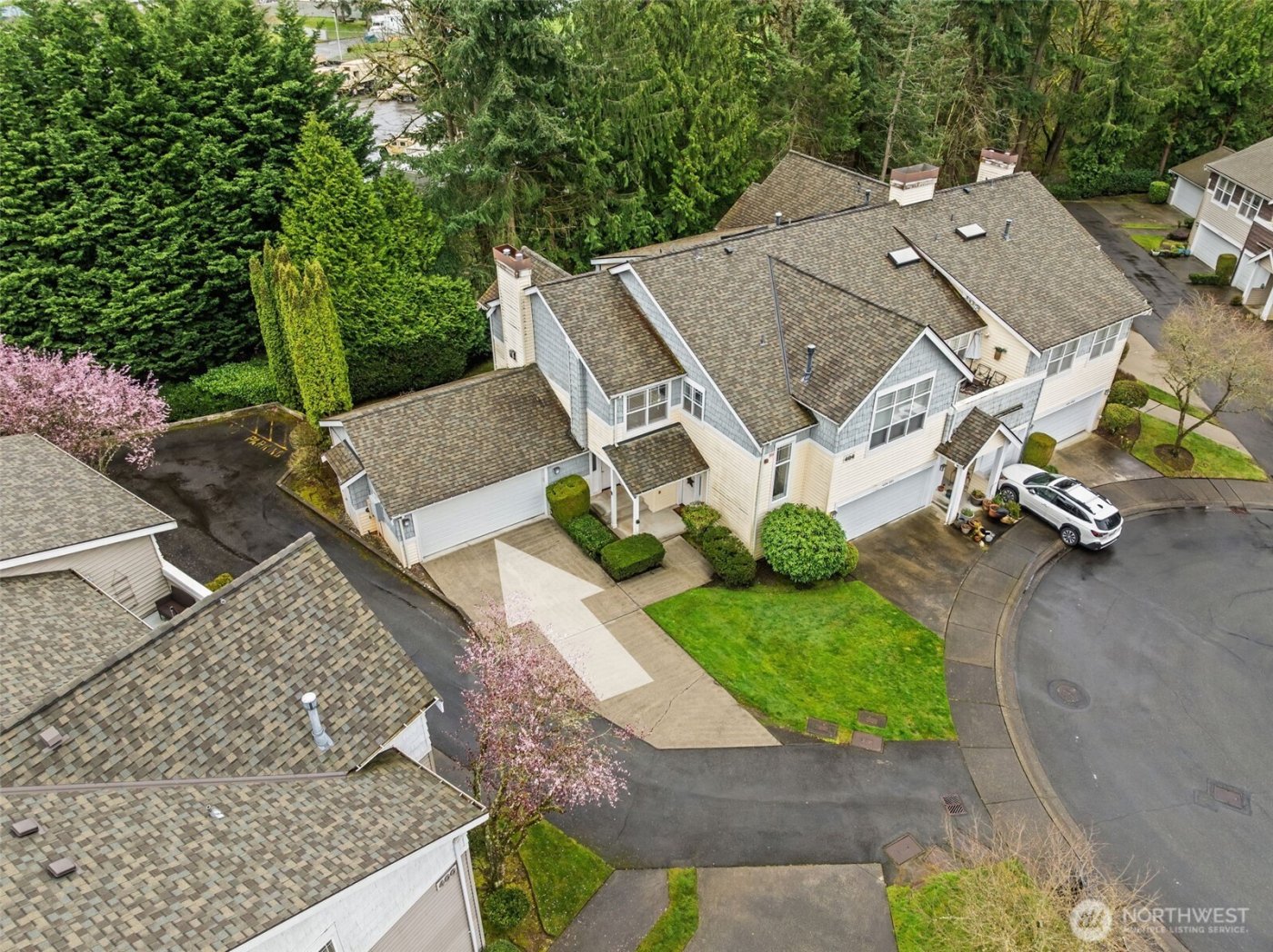 404 228th Street SW #E101, Bothell, WA 98021