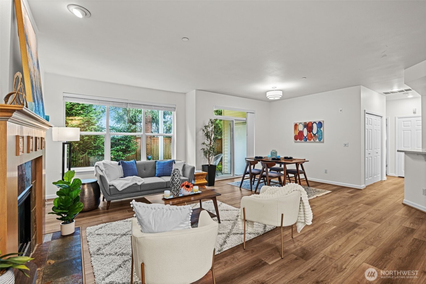 404 228th Street SW #E101, Bothell, WA 98021