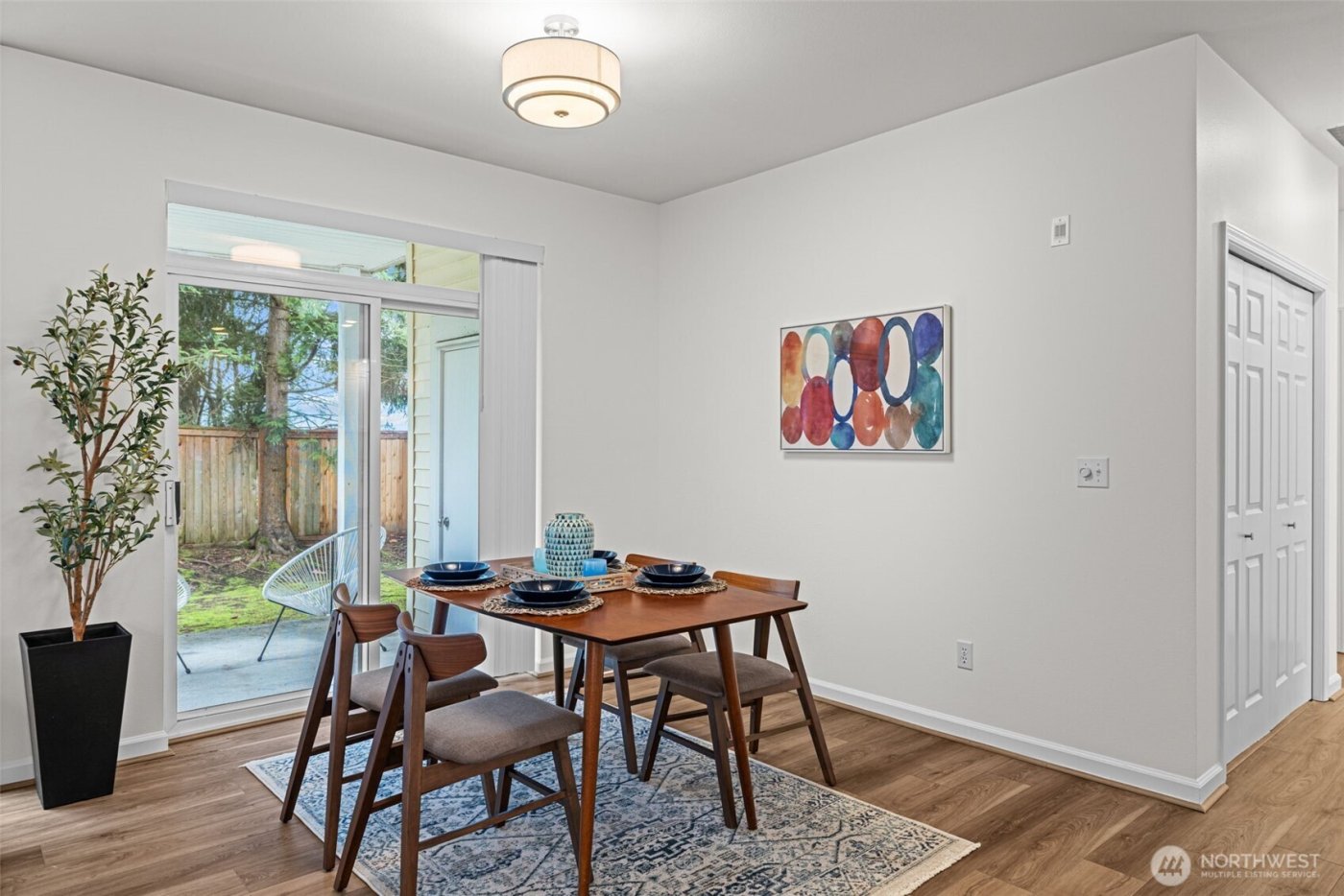 404 228th Street SW #E101, Bothell, WA 98021