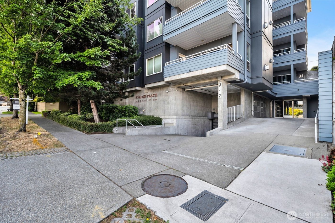 3112 SW Avalon Way #302, Seattle, WA 98126