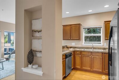 3112 SW Avalon Way #302, Seattle, WA 98126 - Photo 9