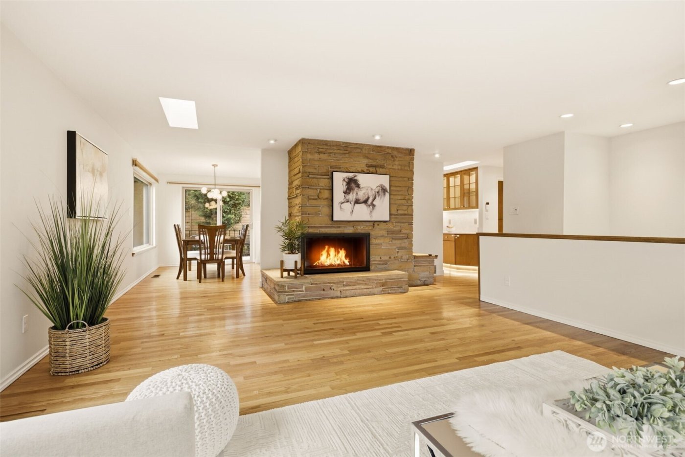 3601 NE 100TH Street , Seattle, WA 98125