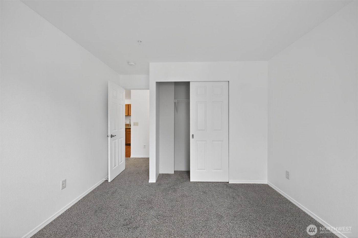 1001 W Casino Road #C201, Everett, WA 98204