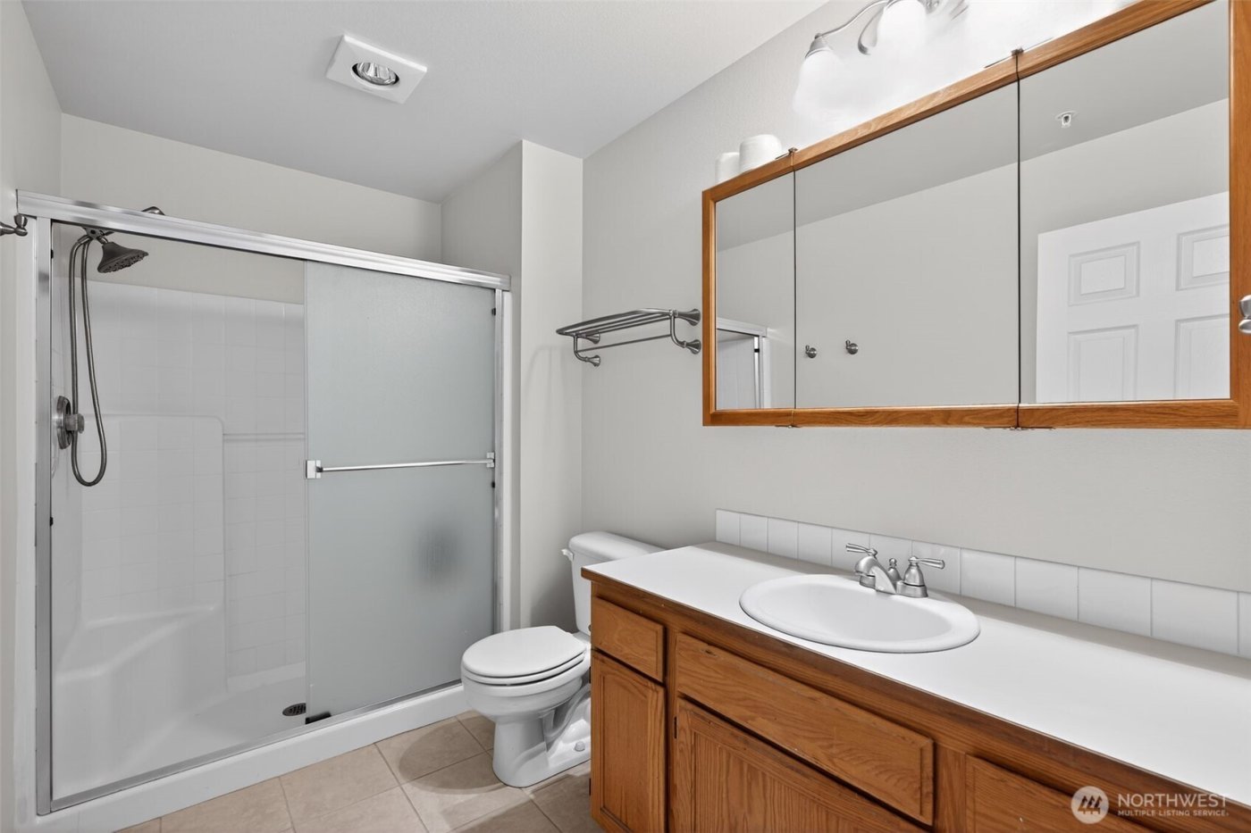 1001 W Casino Road #C201, Everett, WA 98204