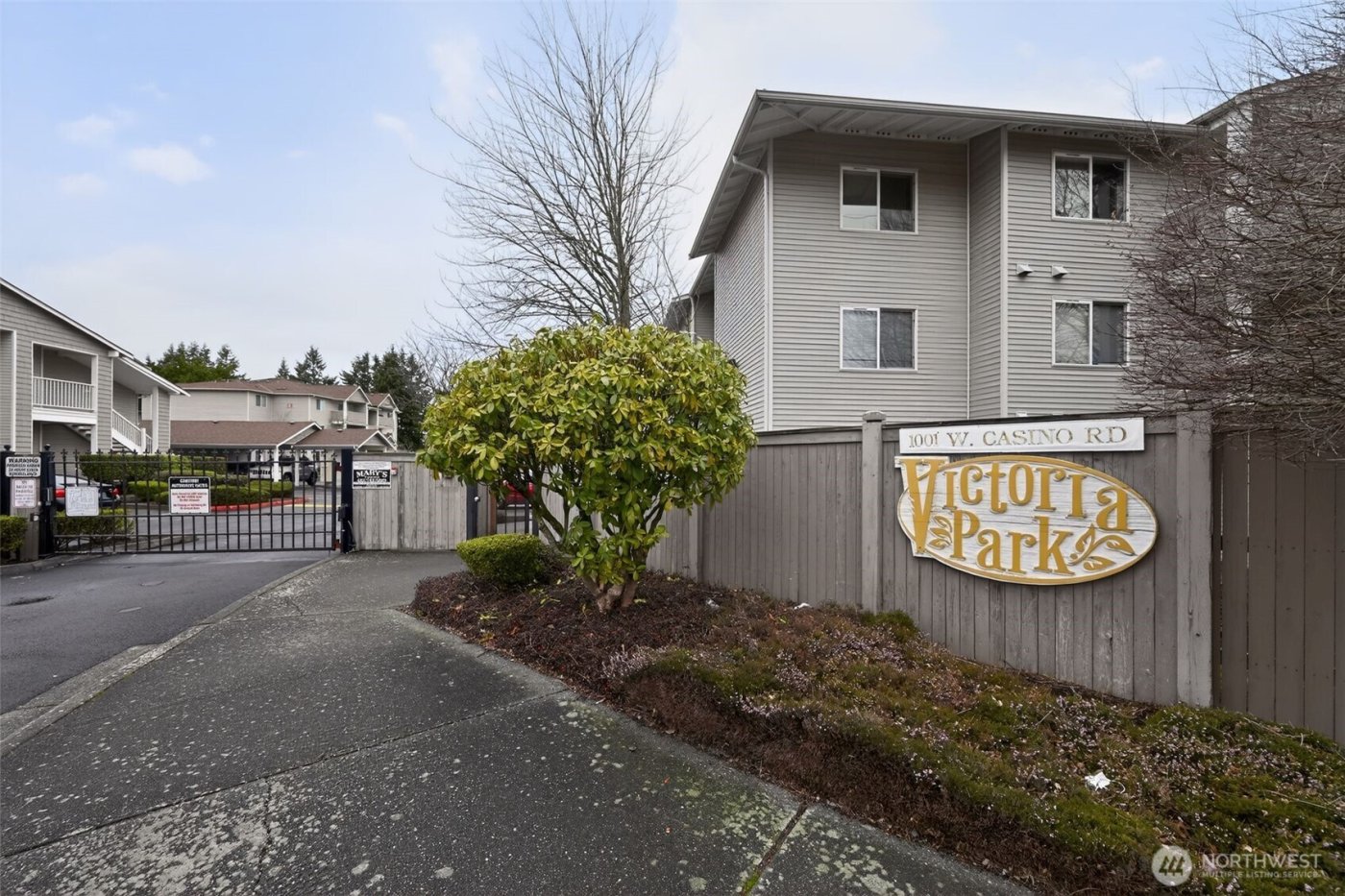 1001 W Casino Road #C201, Everett, WA 98204