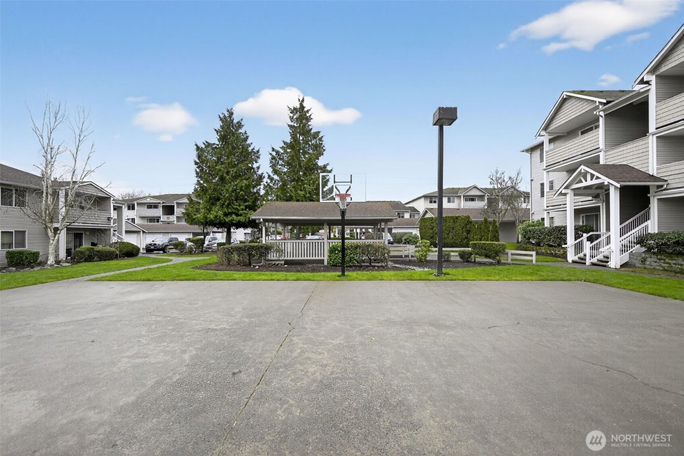 1001 W Casino Road #C201, Everett, WA 98204