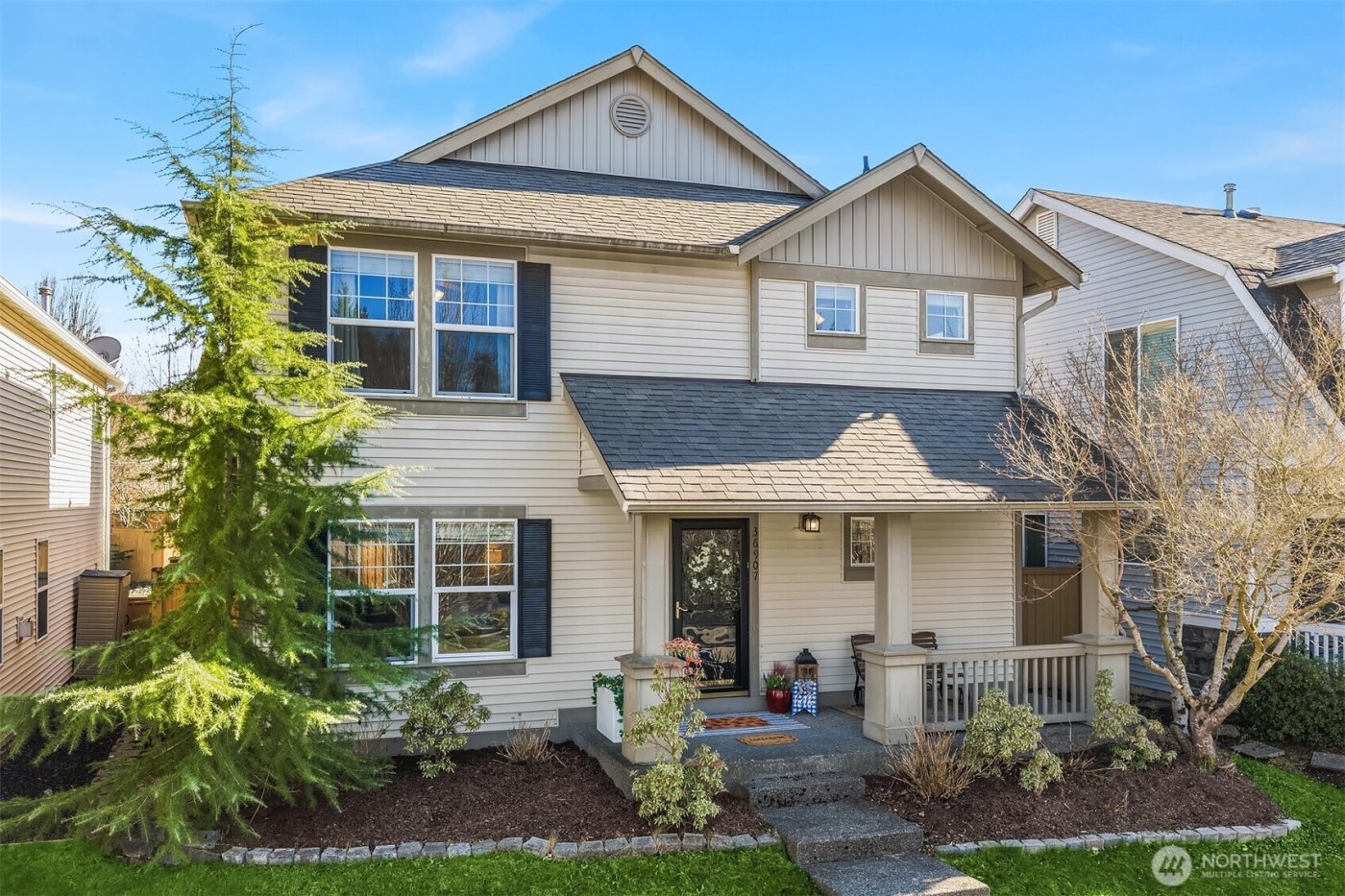 36907 SE Braeburn Street , Snoqualmie, WA 98065