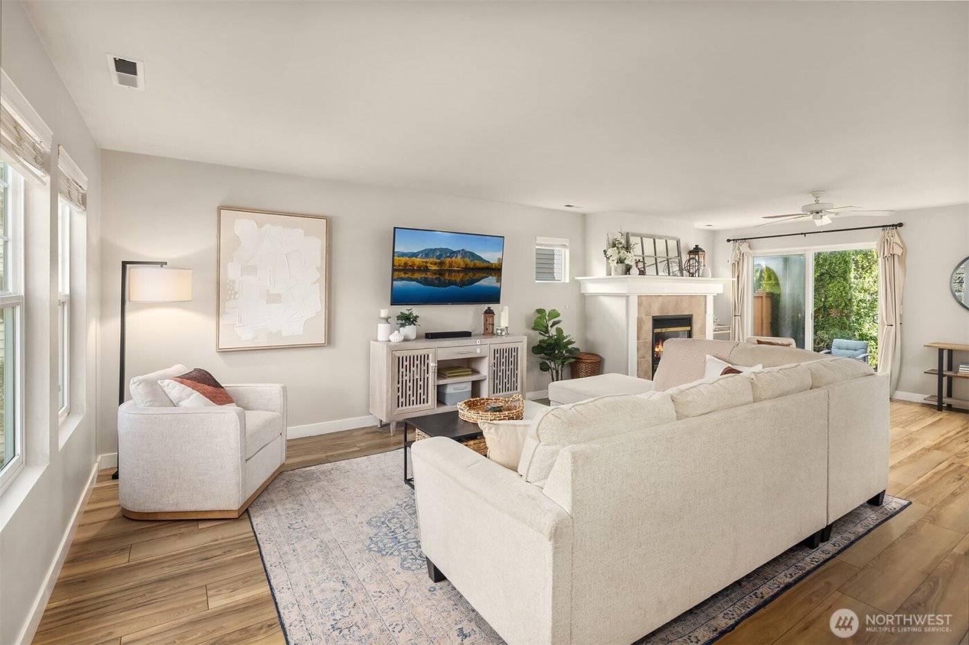 36907 SE Braeburn Street , Snoqualmie, WA 98065