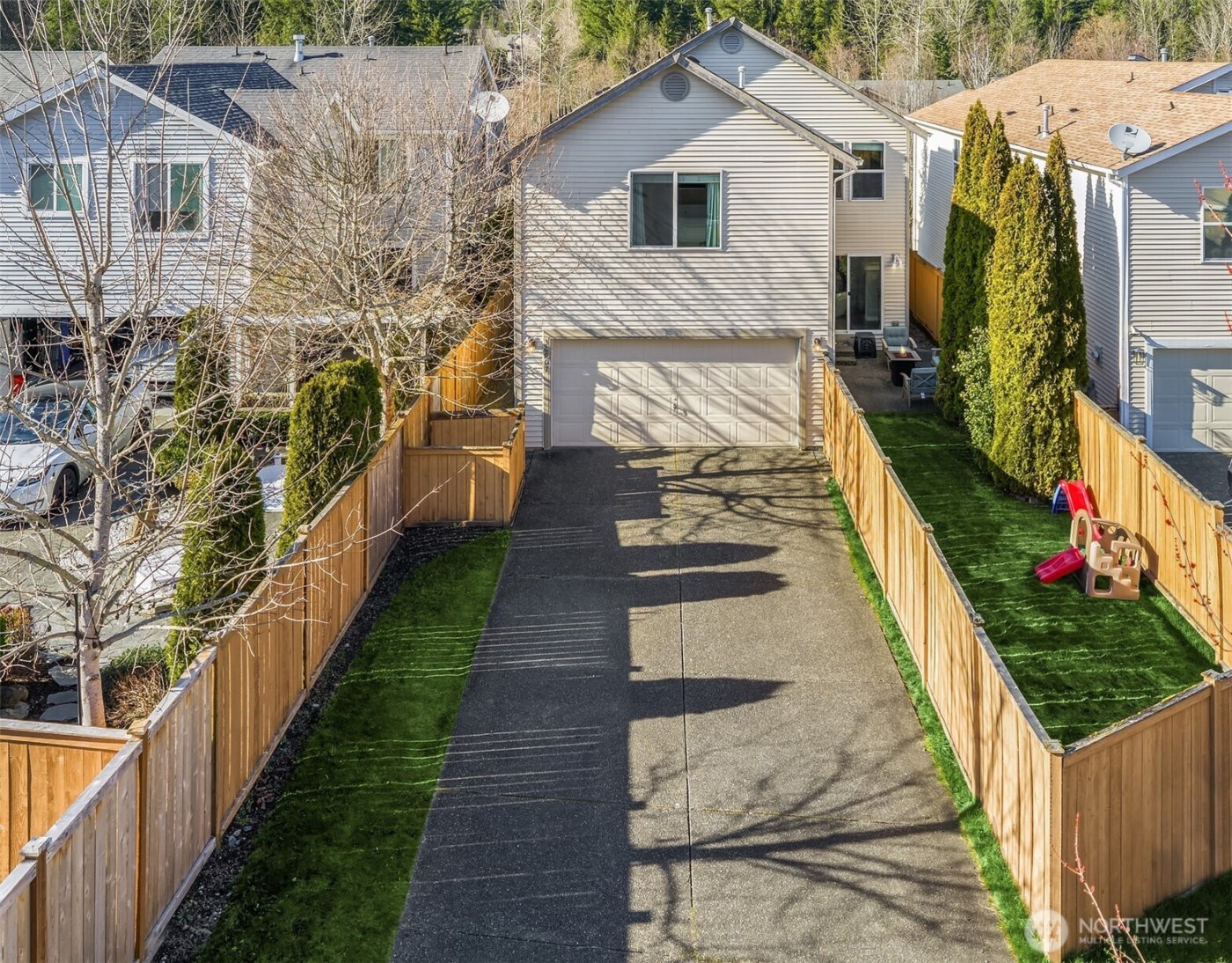 36907 SE Braeburn Street , Snoqualmie, WA 98065