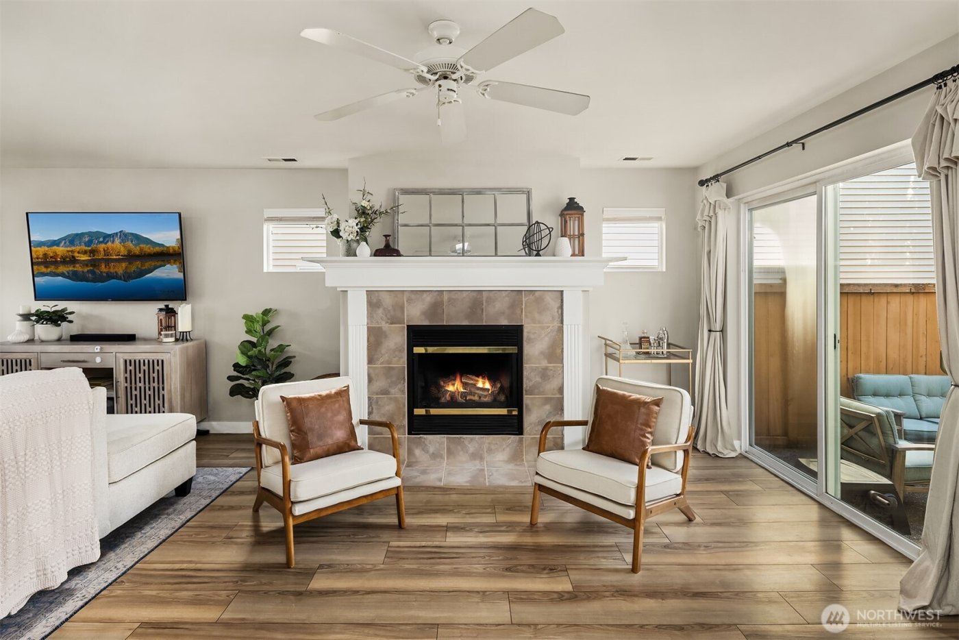 36907 SE Braeburn Street , Snoqualmie, WA 98065