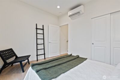 11229 Greenwood Avenue N #B, Seattle, WA 98133 - Photo 20