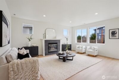 19519 19th Avenue Ct E, Spanaway, WA 98387 - Photo 3