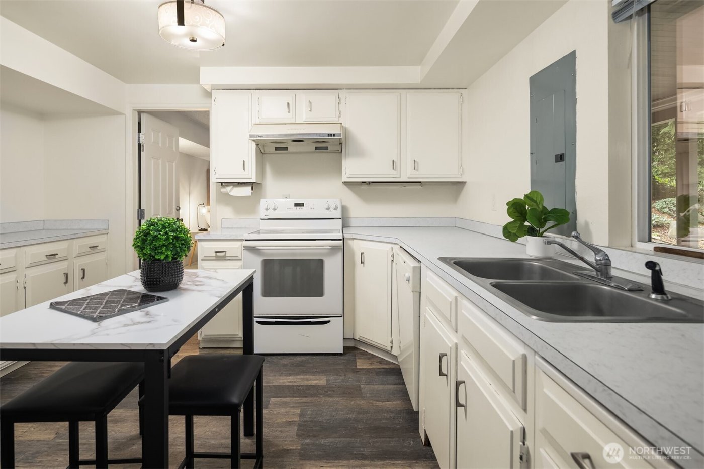 6612 129th Place SE, Bellevue, WA 98006