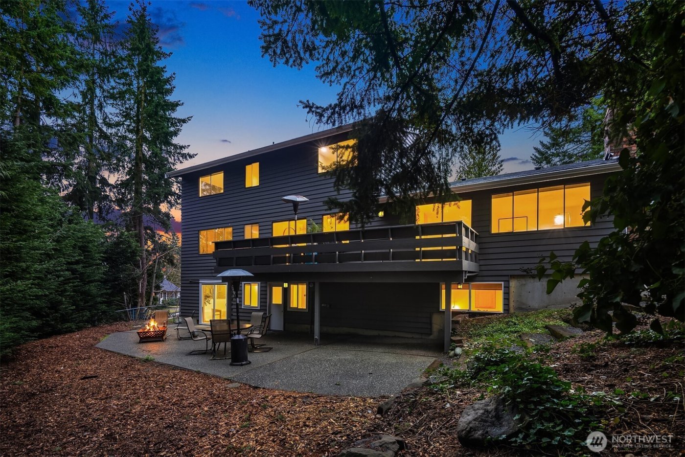 6612 129th Place SE, Bellevue, WA 98006