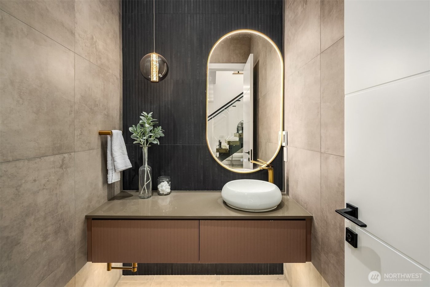 10656 Woodhaven Lane , Bellevue, WA 98004