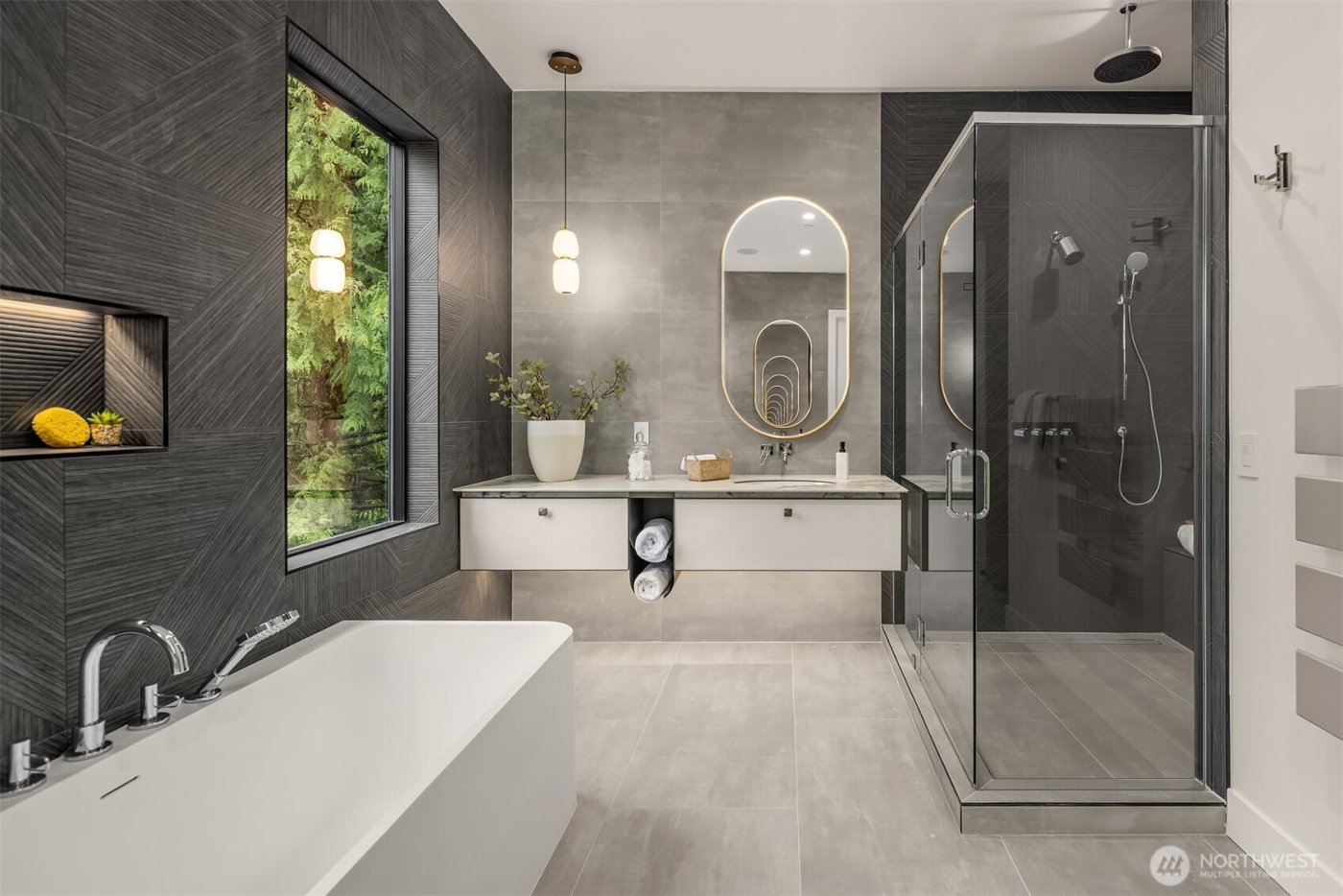 10656 Woodhaven Lane , Bellevue, WA 98004