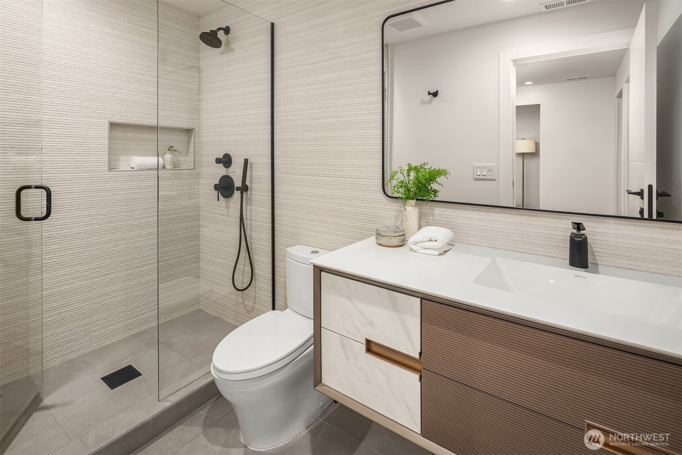 10656 Woodhaven Lane , Bellevue, WA 98004