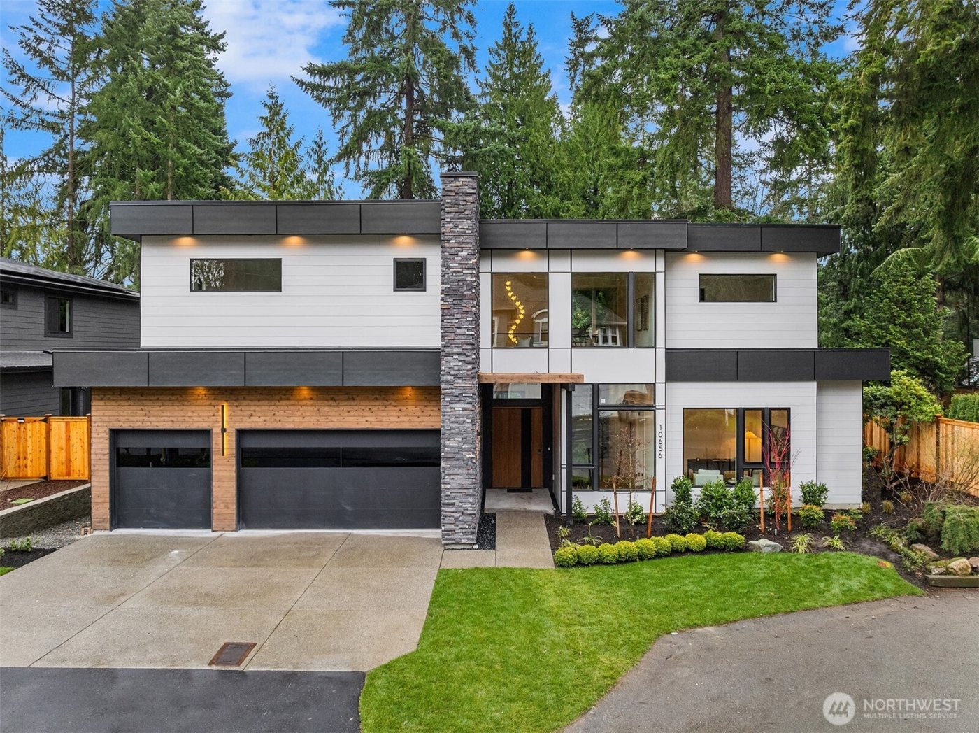 10656 Woodhaven Lane , Bellevue, WA 98004