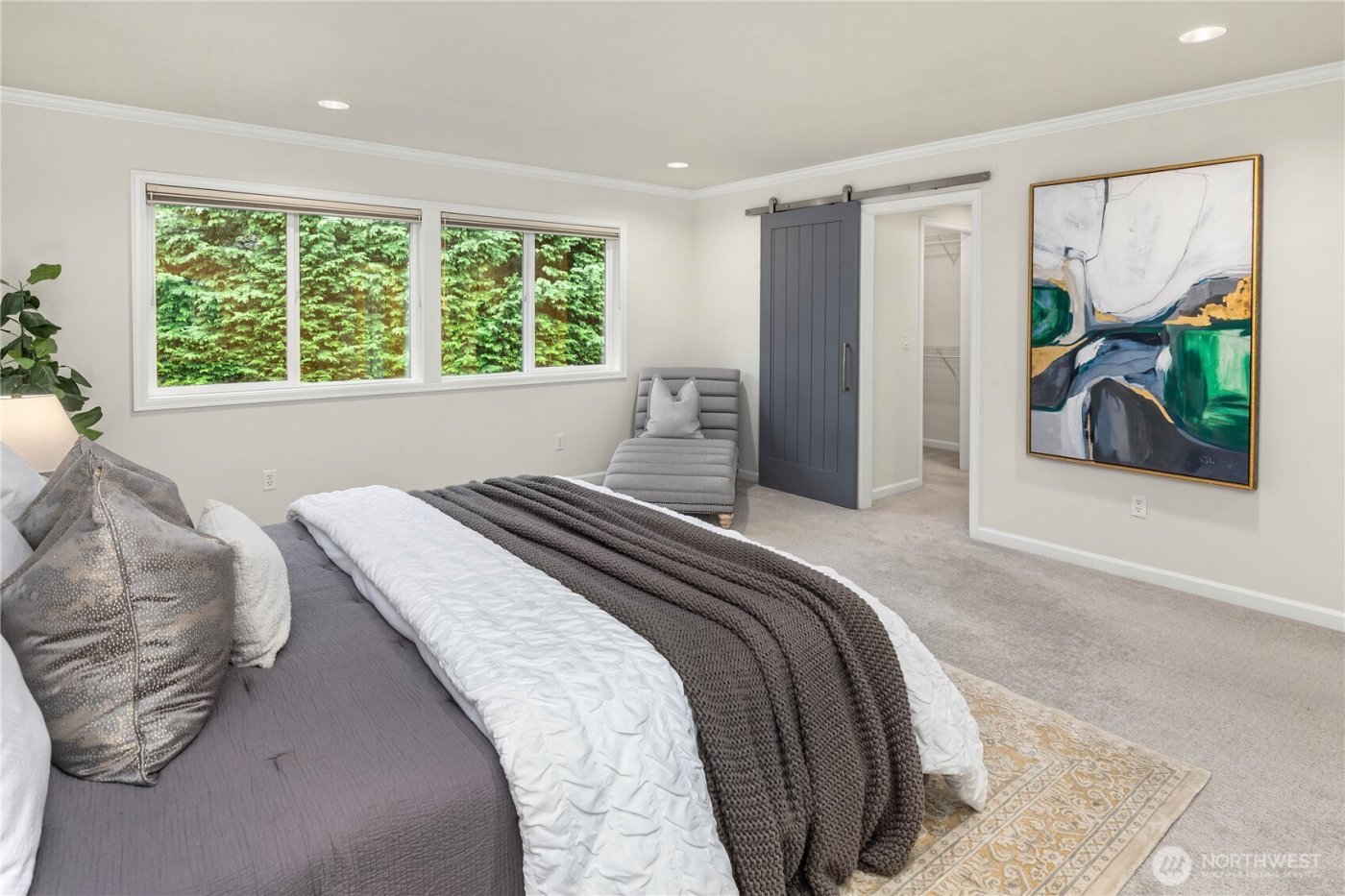 8841 SE 37th Street , Mercer Island, WA 98040