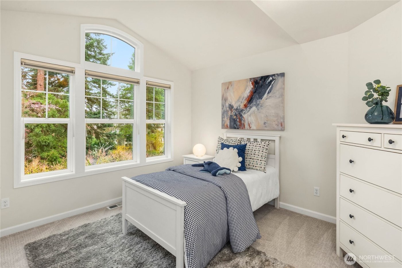 8841 SE 37th Street , Mercer Island, WA 98040