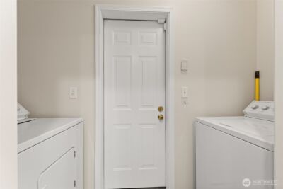 2957 142nd Place SE #F9, Bellevue, WA 98007 - Photo 19